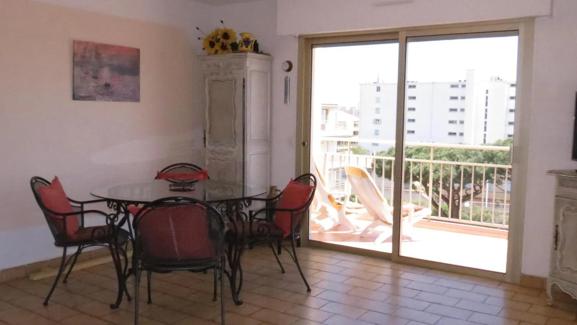 Appartement 2P Avec Climatisation, Piscine Et Parking Au Centre-Ville De Sainte-Maxime - Fr-1-780-47 Franciaország